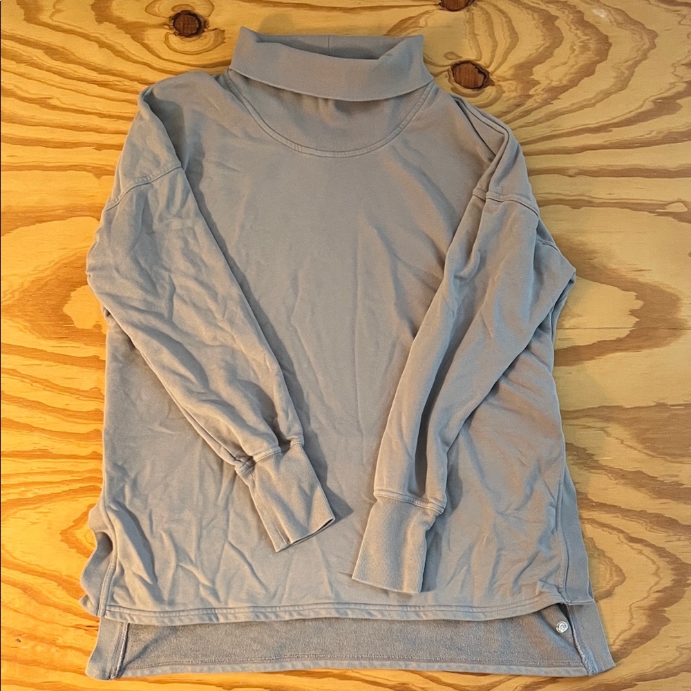 NWOT Champion Gray Turtleneck Top